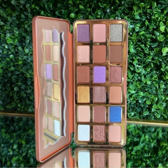 Too Faced Better Than Chocolate Eyeshadow Palette | NEW | Price FIRM - Picture 3 of 16